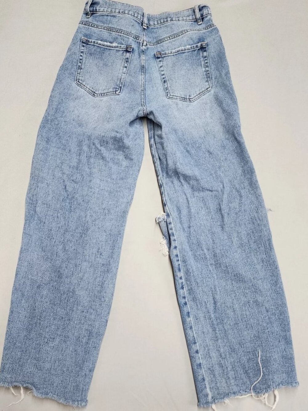PacSun Womens Baggy Jeans Size 29 High Rise Light Blue Distressed Raw Hem - Picture 2 of 12